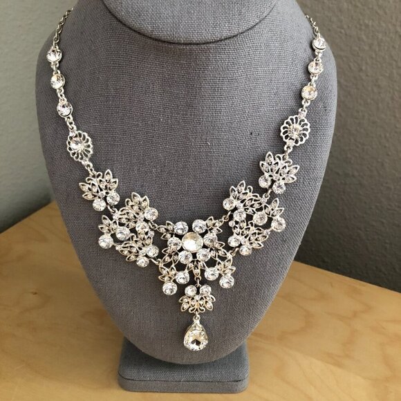 Teardrop Marquise Radiant Rhinestone Cut Drop Necklace - Bridgerton Regency Core - Picture 2 of 7